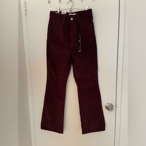 NWT Levi’s ribcage bootcut corduroy pants in dark red/maroon